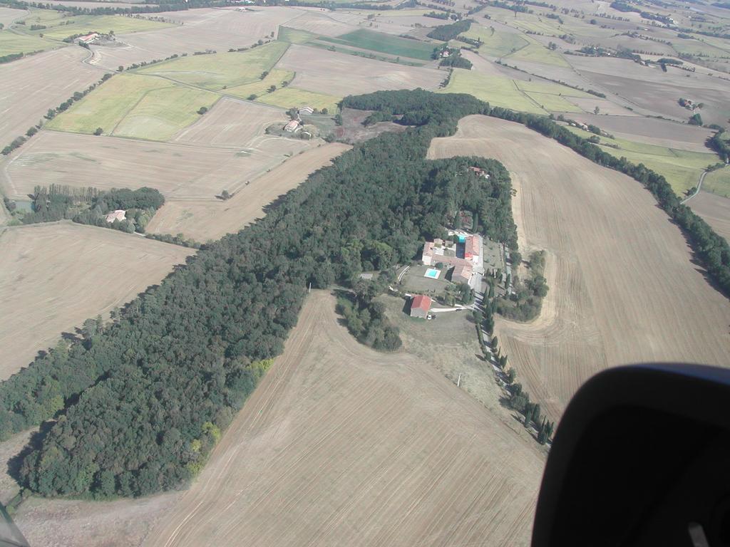 La Ginelle - Maison Recantou Villa Airoux ภายนอก รูปภาพ